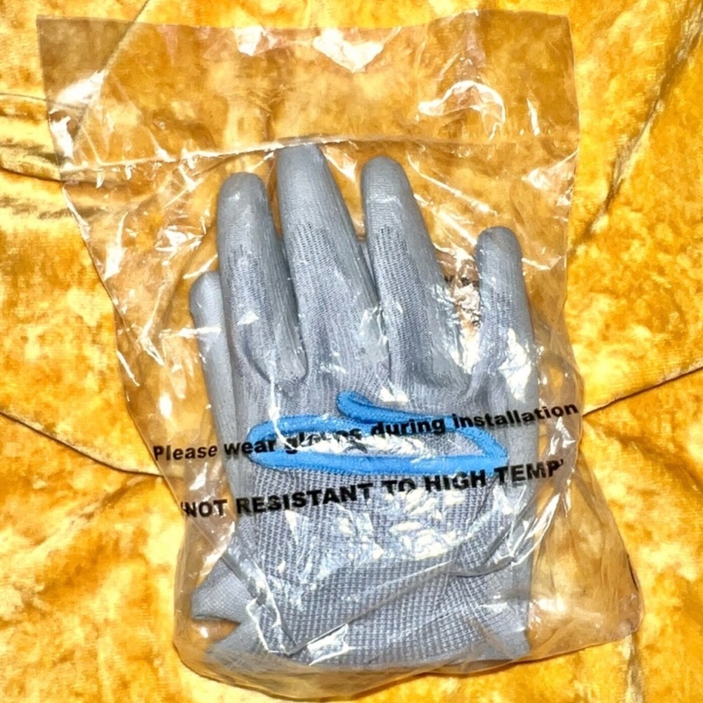🤩 5 FOR $15 NIP Z Grills Gloves